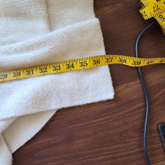 BCBGeneration Oversized Eyelash Duster Cardigan Shawl Sweater Black & White - Picture 8 of 8